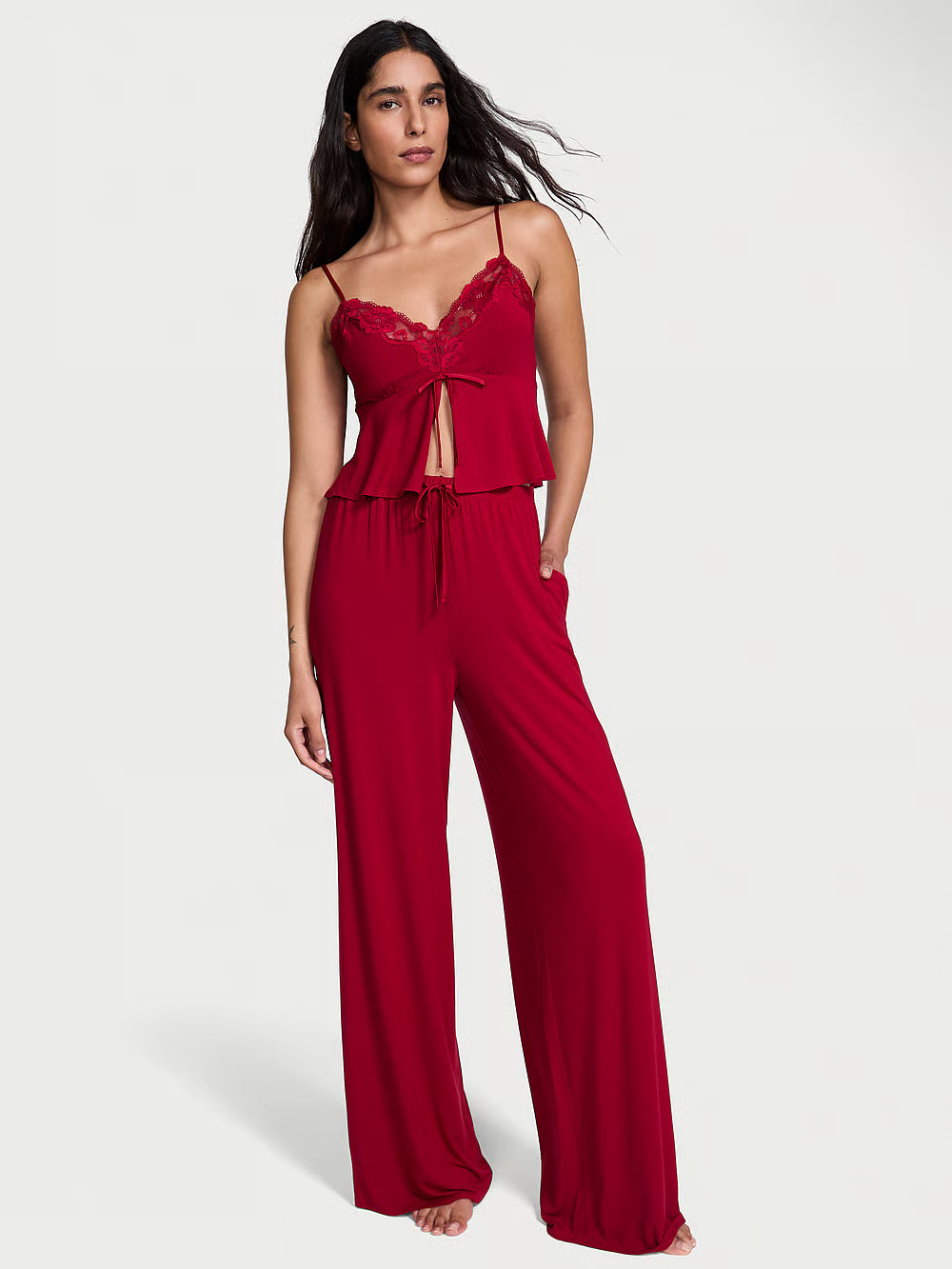 Ensemble pantalon ample et caraco bordé de dentelle en modal SoSoft™