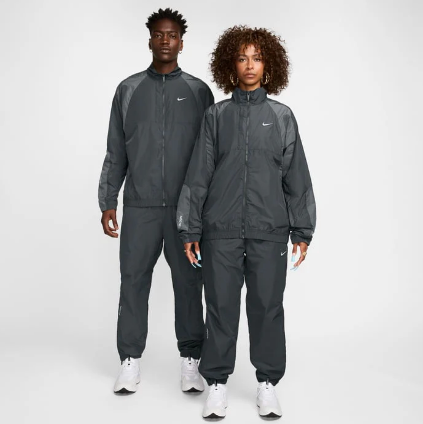Ensemble Nike Noctastar Fleece Gris